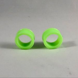 Pair of Green Double Flare Silicon Ear Tunnels